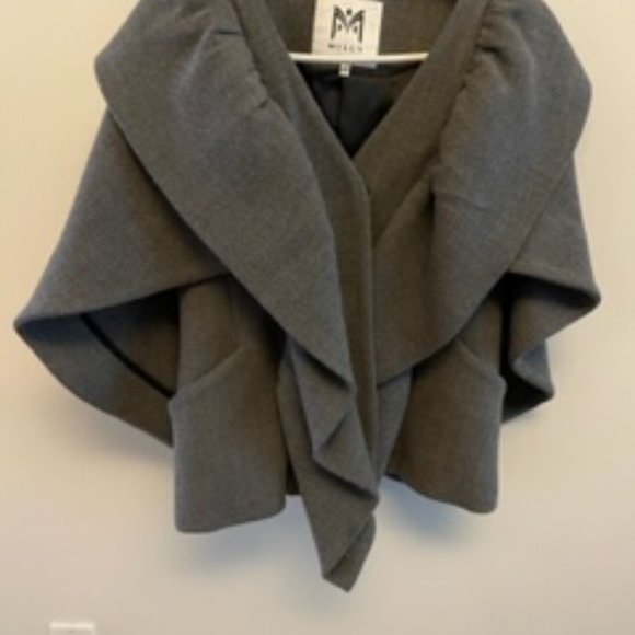 Milly Statement Double-Face Wool-Blend Cape Jacket, Charcoal Size P (XS) - Picture 7 of 9
